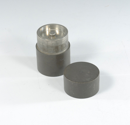 Classic Japanese-style tea canister